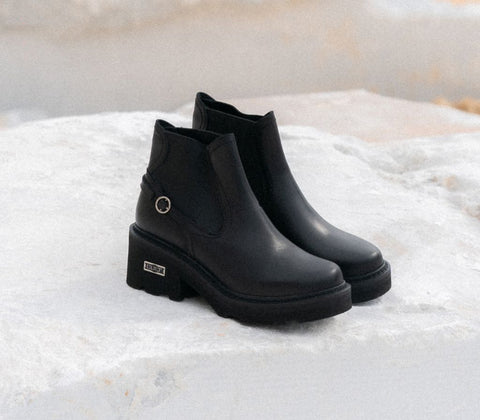 Cult Women's GRACE Black Ankle Boots and Boots CLW456300