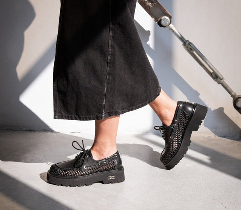 Cult Women's Loafers and Clogs SLASH Black CLW468600