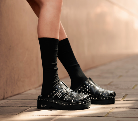 Cult Women's Moccasins and Clogs - MUSE Black CLW474302