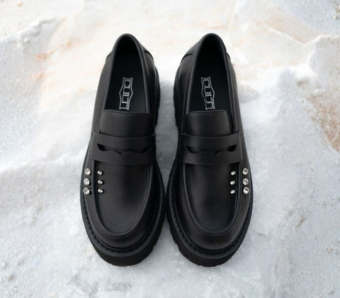 Cult Women's Loafers - Black Slash CLW481800