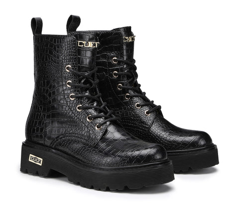 Women's leather boots with crocodile effect